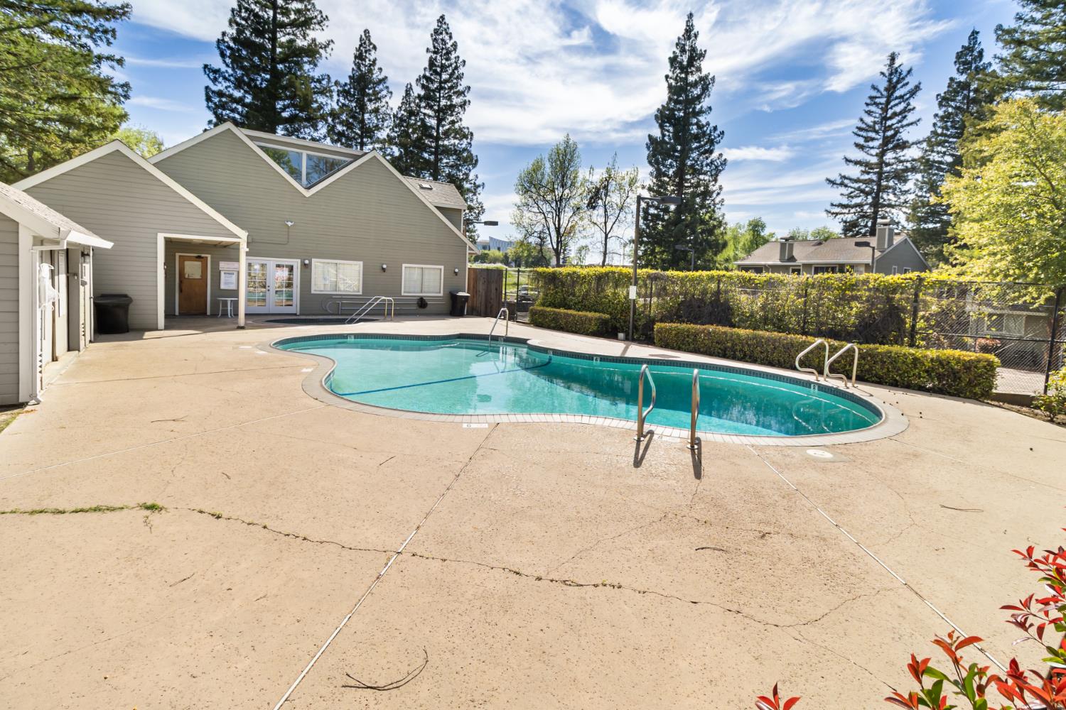 Residential in Roseville 4