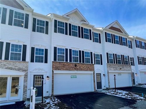 715 Ravenshire Ct, Coraopolis, PA, 15108-2504 | Card Image