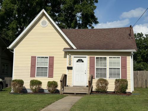 2052 N Lyon Ave, Springfield, MO, 65803-2644 | Card Image