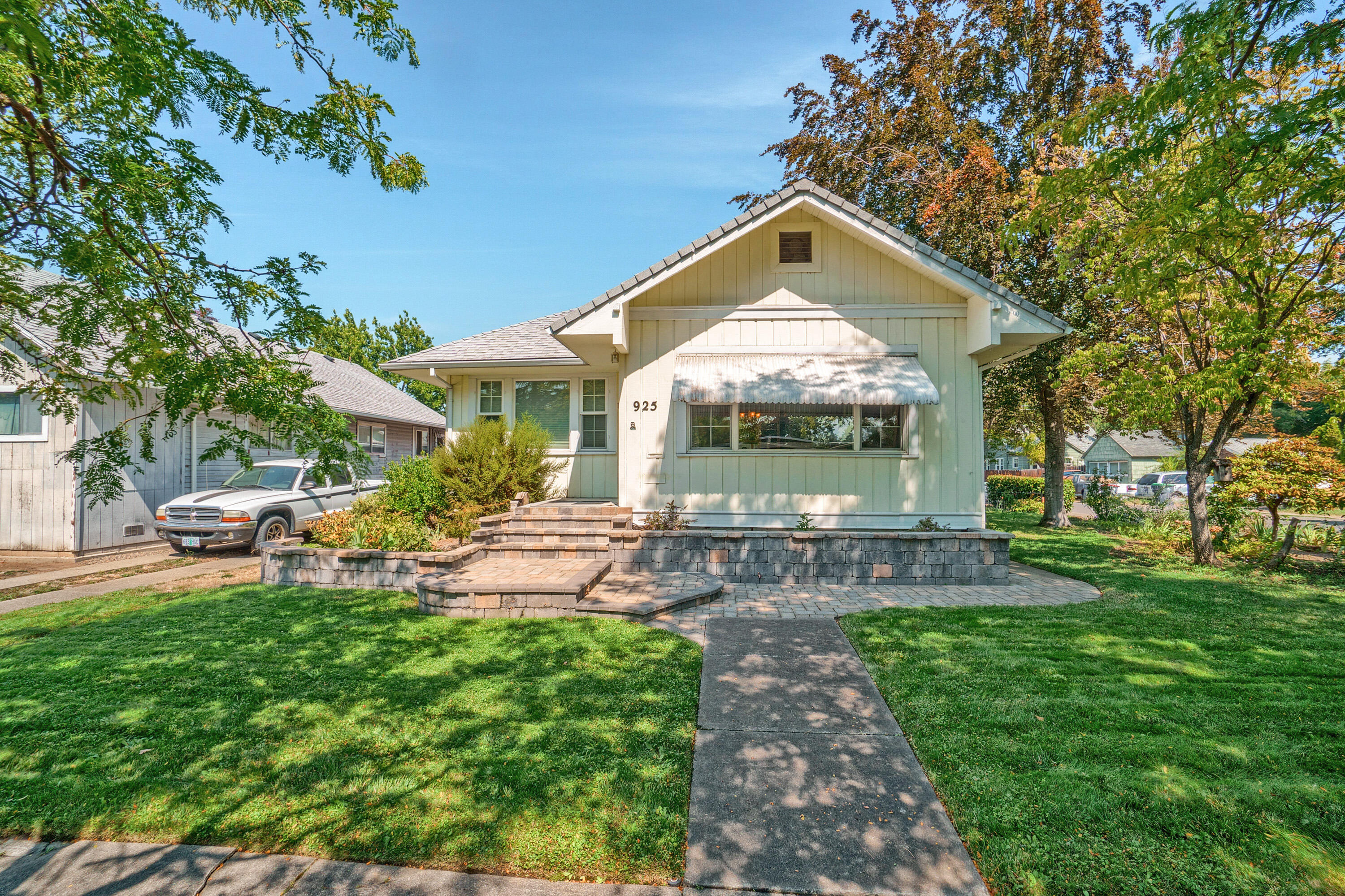 Reddy Ave, Medford, OR 97504