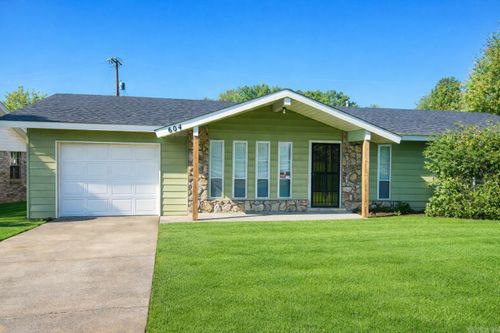 604 N James St, Jacksonville, AR, 72076-4044 | Card Image