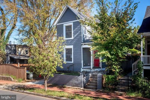 2016 16th St Se, WASHINGTON, DC, 20020-4821 | Card Image