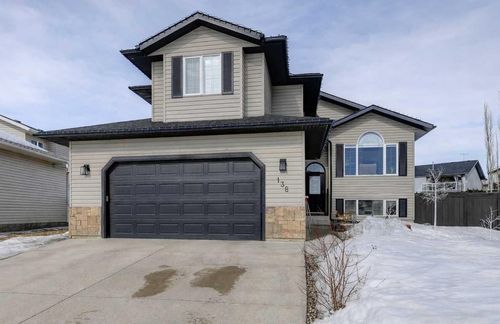 138 Crystal Heights Lane, Grande Prairie, AB, T8X1R1 | Card Image