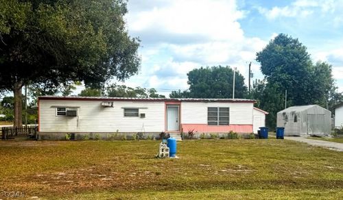 8281 Sevigny Dr, NORTH FORT MYERS, FL, 33917-1795 | Card Image