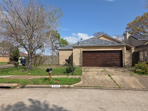 6303 Gladewell Drive, Houston, TX, 77072 | Card Image