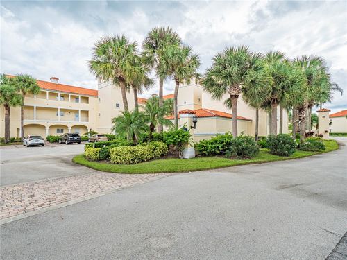apt-307-5060 Harmony Cir, Vero Beach, FL, 32967-7218 | Card Image