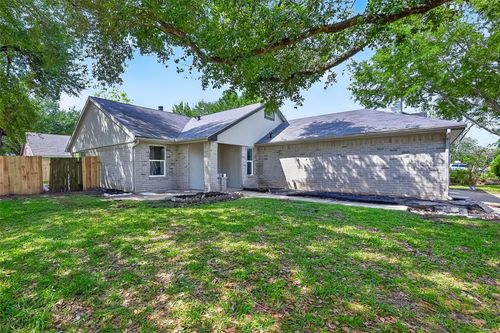 2903 Silent Dr, Sugar Land, TX, 77498-4837 | Card Image