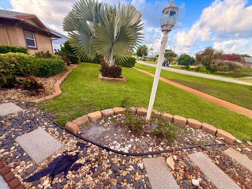 5279 Woodstone Cir W, Lake Worth, FL, 33463-5815 | Card Image