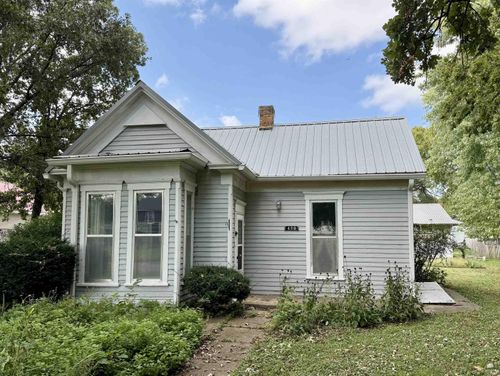 420 Chick St, Council Grove, KS, 66846-1903 | Card Image