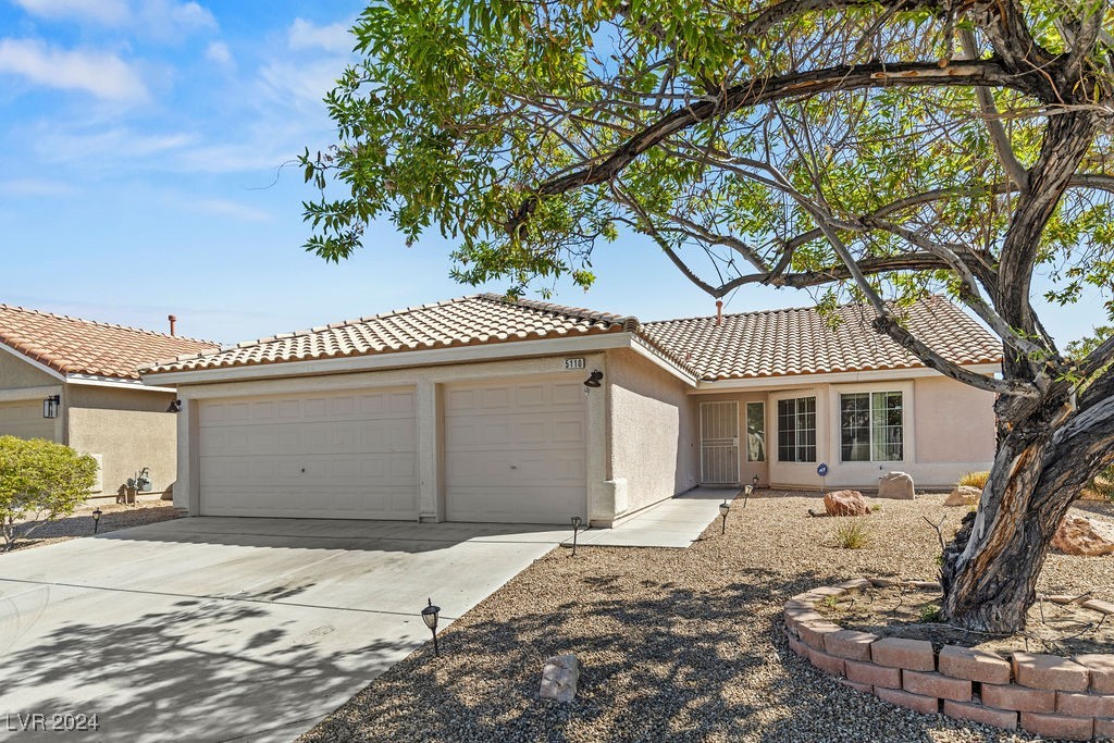 Stone Cove St, North Las Vegas, NV 89081