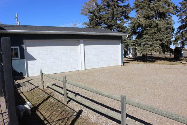 121061 Rr 22 2, House other with 8 bedrooms, 3 bathrooms and null parking in Picture Butte AB | Image 22