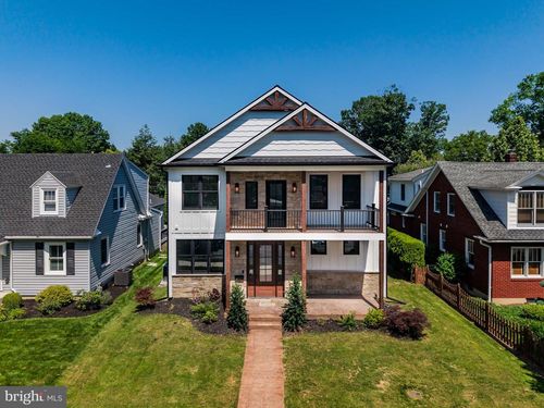 207 Maple Ave, HERSHEY, PA, 17033-1549 | Card Image