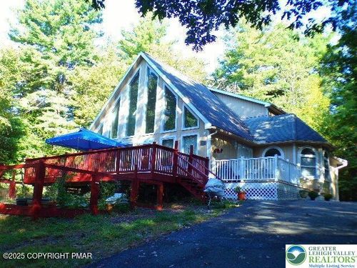 2311 Long Acre Dr, Effort, PA, 18330-7812 | Card Image