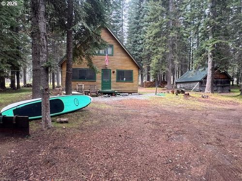 80 Diamond Lake Loop, Chemult, OR, 97731-9704 | Card Image