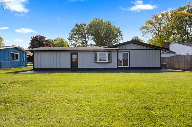 3807 Matthes Ave, House other with 3 bedrooms, 2 bathrooms and 2 parking in Sandusky OH | Image 45