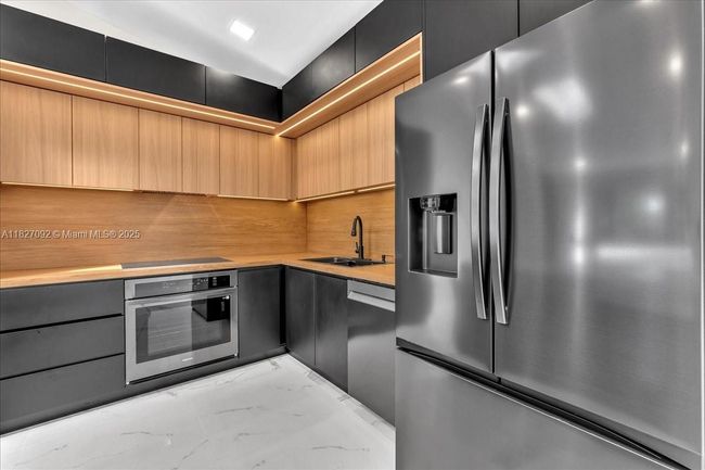 5890 Sw 13 Th St, House other with 4 bedrooms, 3 bathrooms and null parking in Plantation FL | Image 11