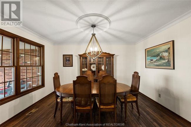 7819 Rivard Line, House other with 5 bedrooms, 4 bathrooms and null parking in Grande Pointe ON | Image 13