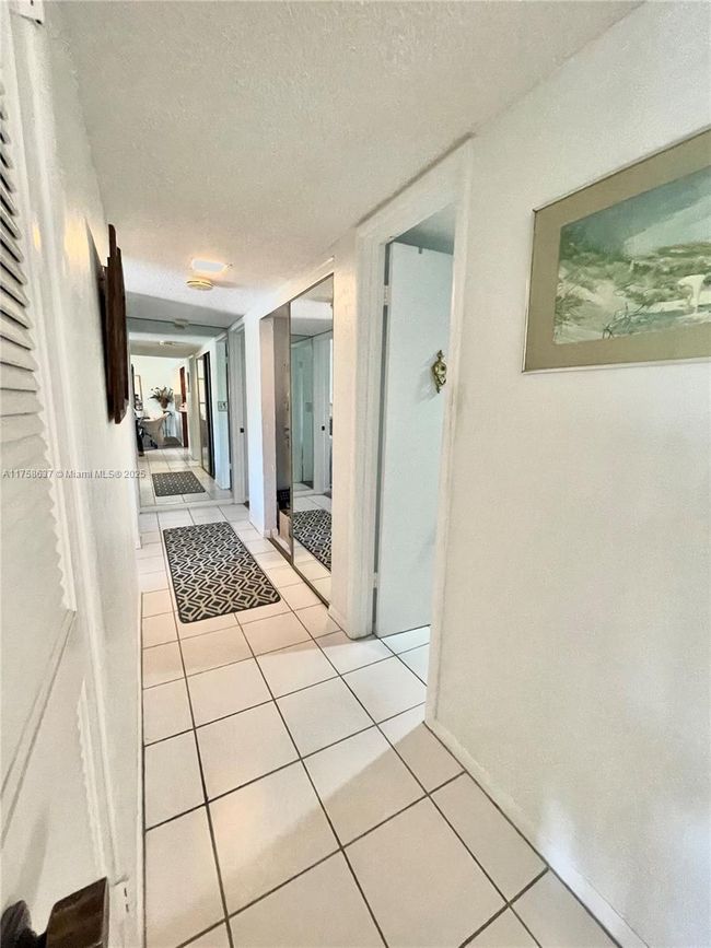 APT-311D - 2309 S Cypress Bend Dr, Condo with 3 bedrooms, 2 bathrooms and null parking in Pompano Beach FL | Image 26