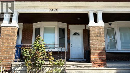 1424 Wyandotte St W, Windsor, ON, N9B1H4 | Card Image