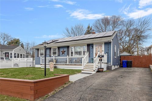 15 White Ct, North Providence, RI, 02911-2312 | Card Image