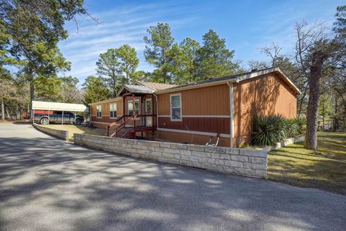 1024 Sand Hills Rd, Red Rock, TX, 78662-4534 | Card Image