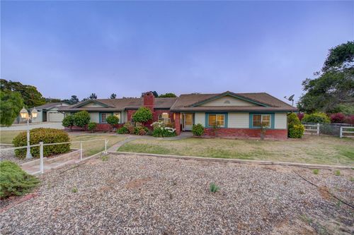 355 Via Vicente, Nipomo, CA, 93444-9258 | Card Image
