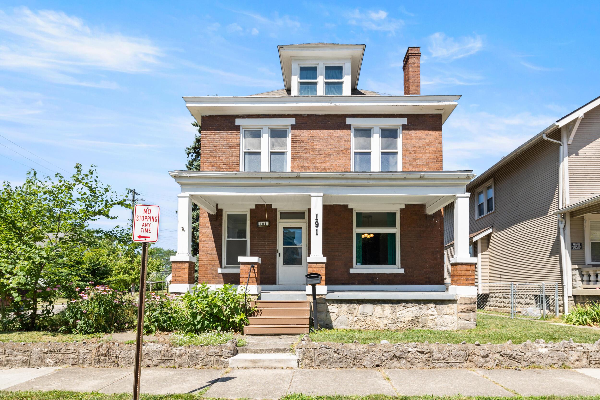 Harris Ave, Columbus, OH 43204