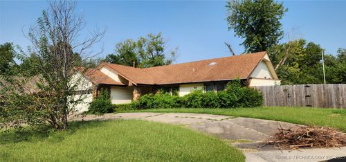 6763 S 90th East Ave, Tulsa, OK, 74133-2215 | Card Image