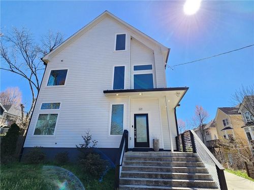 221 Bass St Se, Atlanta, GA, 30315-1305 | Card Image