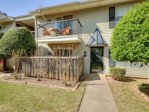92-3200 W Britton Rd, Oklahoma City, OK, 73120-2046 | Card Image