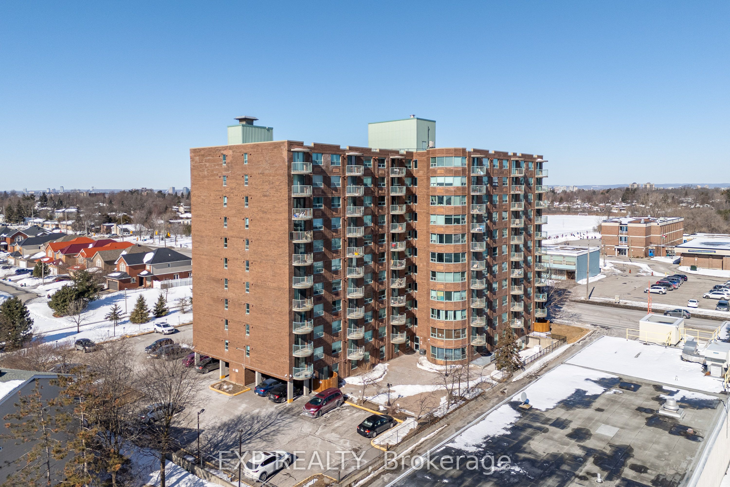 Residential in Hunt Club - South Keys and Area 2