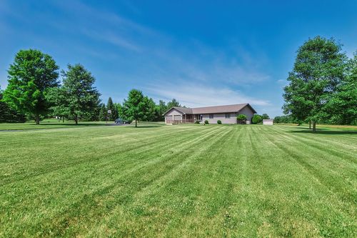 N1751 Daisy Drive, BLOOMFIELD, WI, 53128 | Card Image