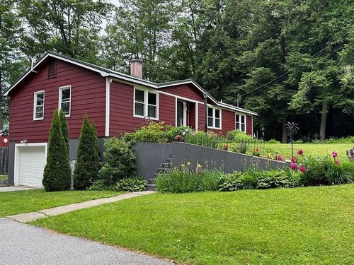 67 Mansion Hill Dr, Lincoln, NH, 03251-4227 | Card Image