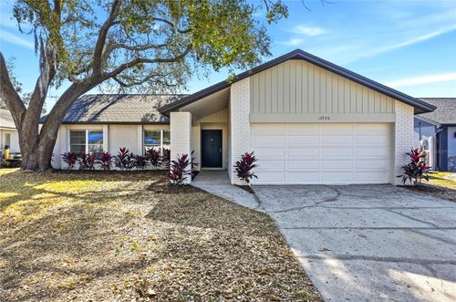 13926 Cherry Dale Ln, TAMPA, FL, 33618-2138 | Card Image