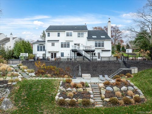 26 Hallocks Run, Somers, NY, 10589-2826 | Card Image