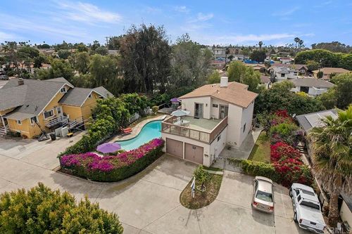 345 D St, Chula Vista, CA, 91910-1701 | Card Image