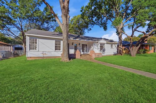 1420 N Shannon St, Sherman, TX, 75092-3742 | Card Image