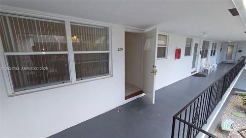 202-1300 N 17th Ave, Hollywood, FL, 33020 | Card Image