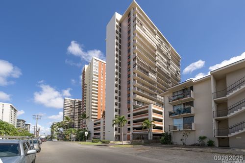 apt-1801-2754 Kuilei St, Honolulu, HI, 96826-3447 | Card Image
