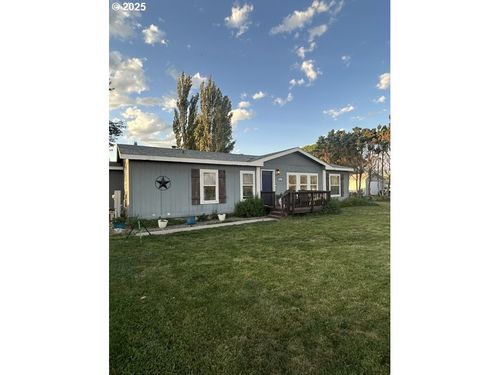 1523 W Arch St, Union, OR, 97883-9423 | Card Image