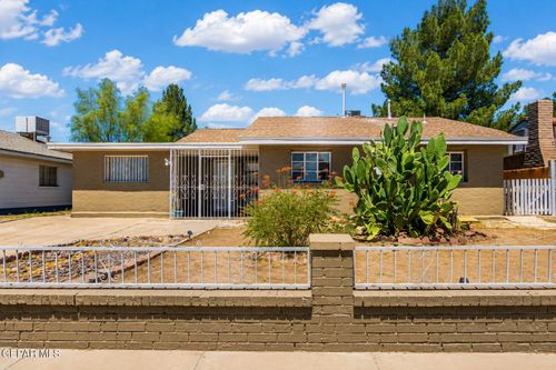 8115 La Paloma Cir, El Paso, TX, 79907-7412 | Card Image