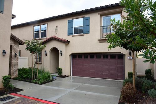 507 Moonlight Dr, San Marcos, CA, 92069-2067 | Card Image