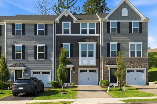 263 Chesna Dr, Pittsburgh, PA, 15234 | Card Image