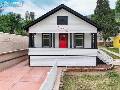 125 Ruxton Ave, Manitou Springs, CO, 80829-1961 | Card Image