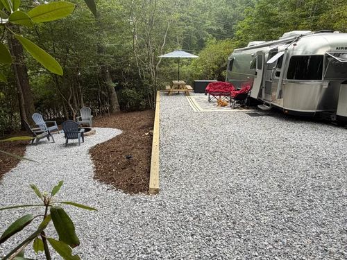 185 Elderberry Loop, Newland, NC, 28657-8223 | Card Image