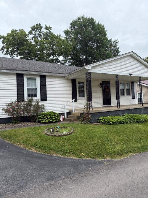 318 First Street, Midway, KY, 40347 | Card Image