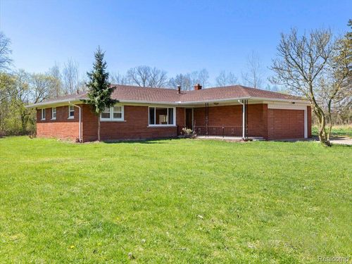 42811 Wear Rd, Sumpter Twp, MI, 48111-9682 | Card Image