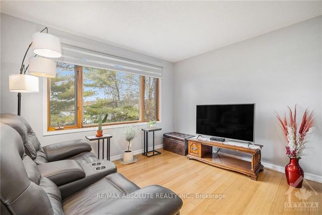 3396 Calabogie Rd, House other with 3 bedrooms, 2 bathrooms and 8 parking in Burnstown ON | Image 6