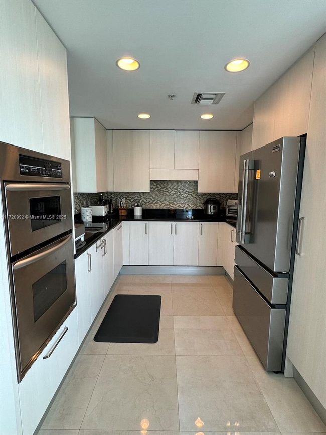 APT-412 - 19400 Turnberry Way, Condo with 3 bedrooms, 3 bathrooms and null parking in Aventura FL | Image 6