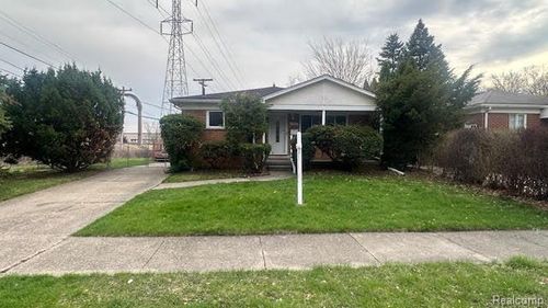 16207 Cleophus Ave, Allen Park, MI, 48101-2537 | Card Image